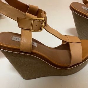 Steve Madden Wedges